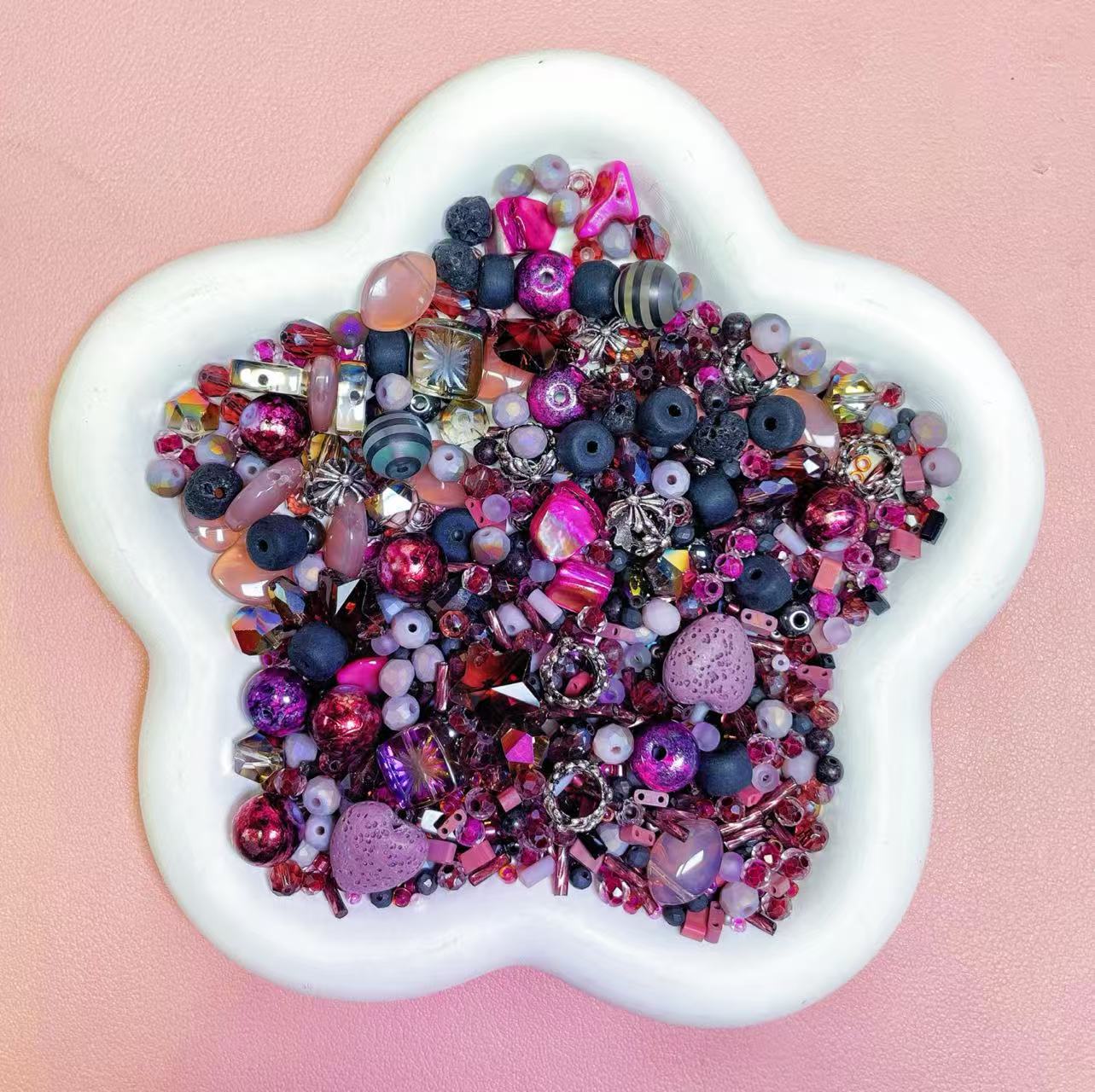 【New】Colored Seed Beads