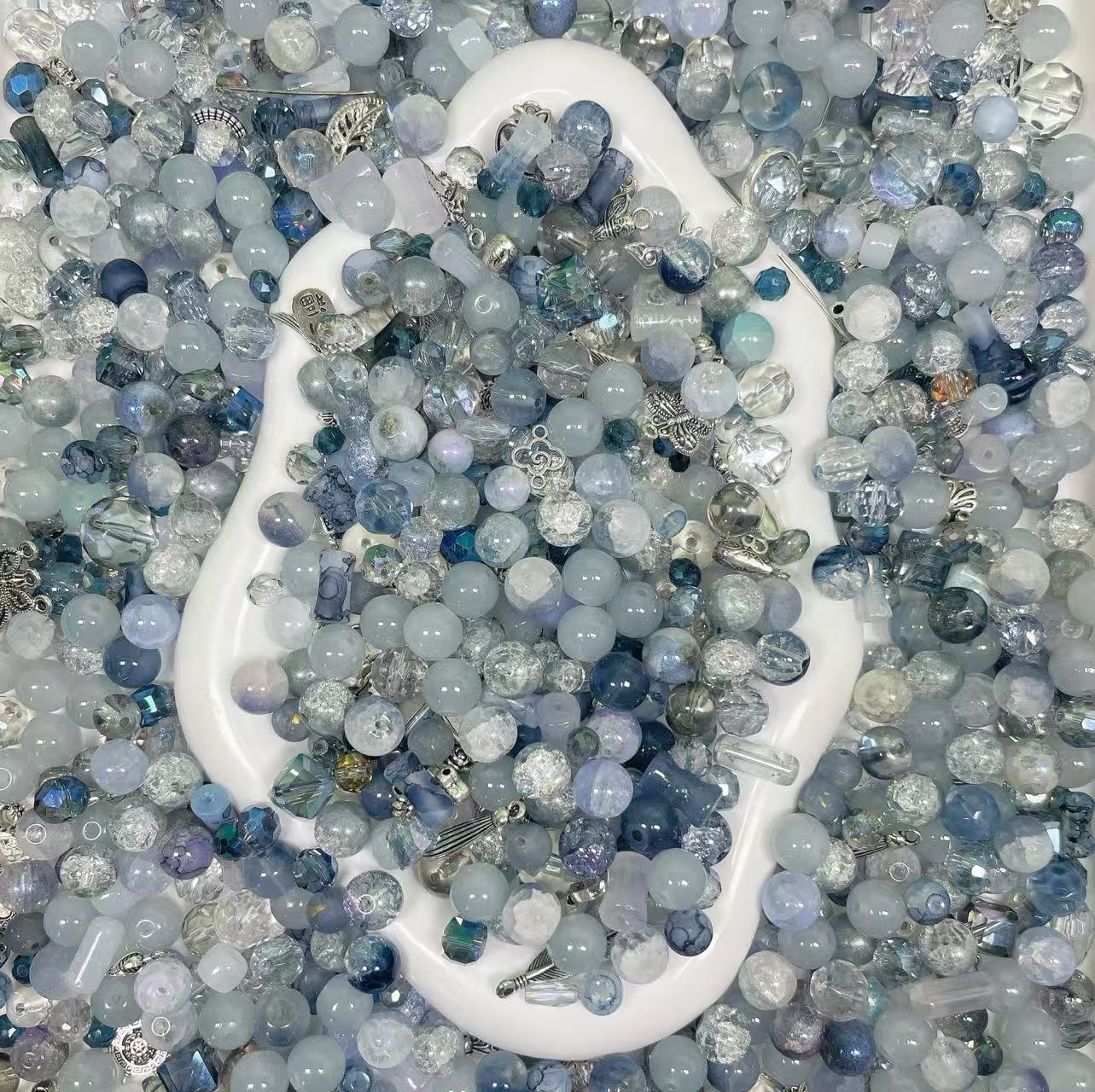【Buy 3 Get 1 Equal Volume For Free】Glass Beads Mix--Shovel in Live